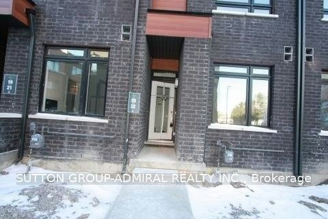 22-370 Red Maple Road, Richmond Hill, ON, L4C 5T4