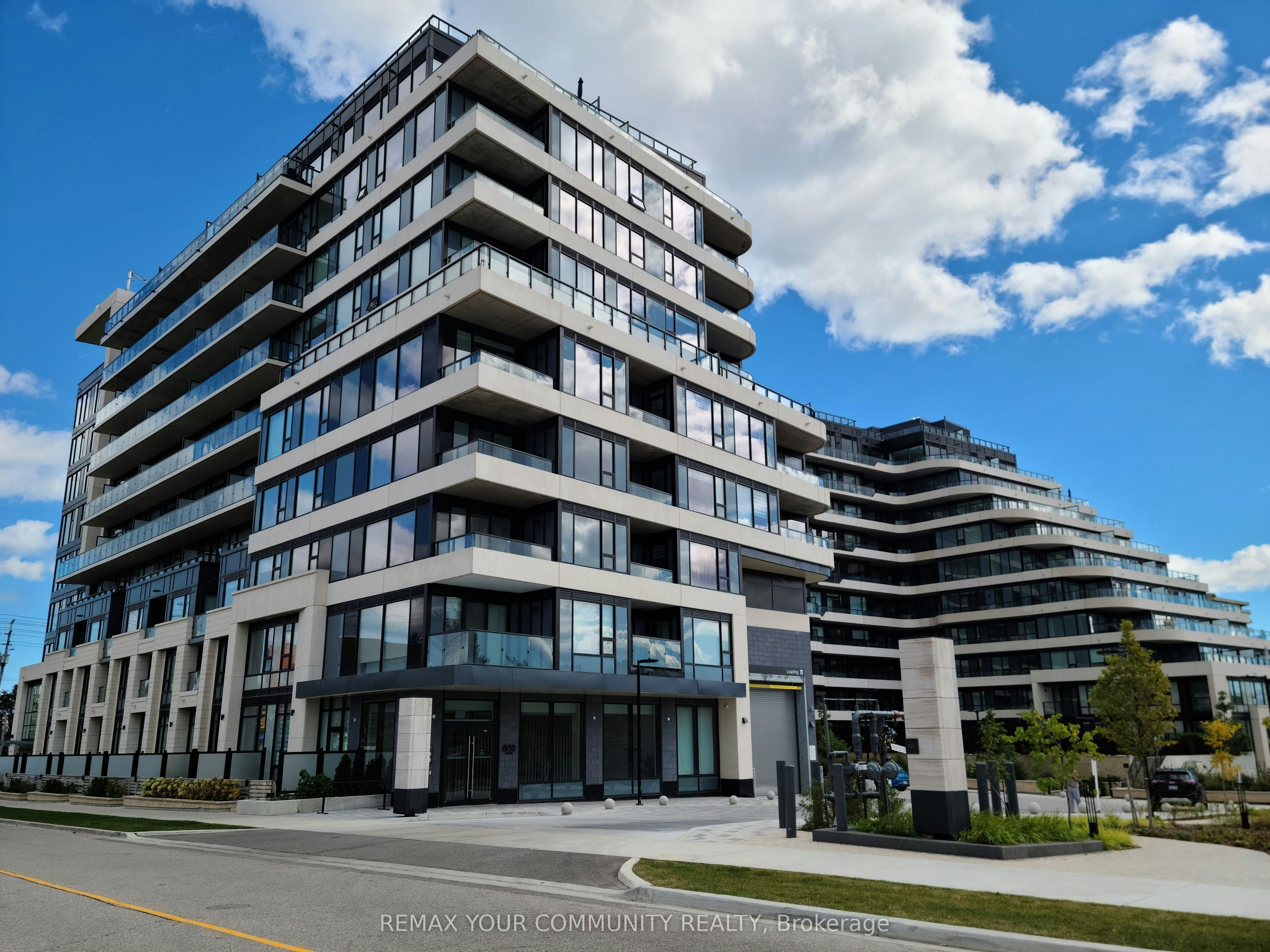 410-8188 Yonge Street, Vaughan, ON, L4J 0M2
