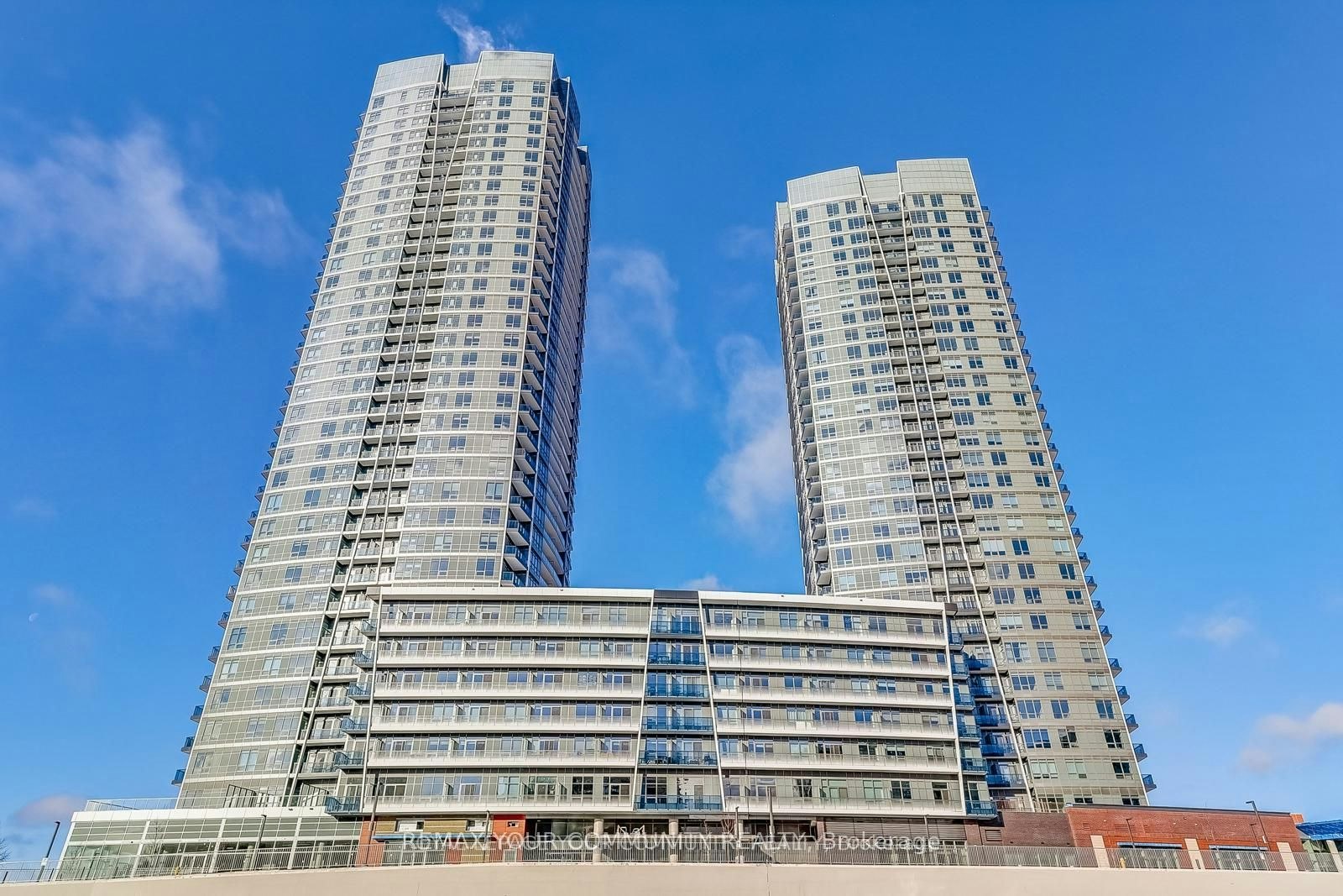 3006-30 Upper Mall Way, Vaughan, ON, L4J 0L7