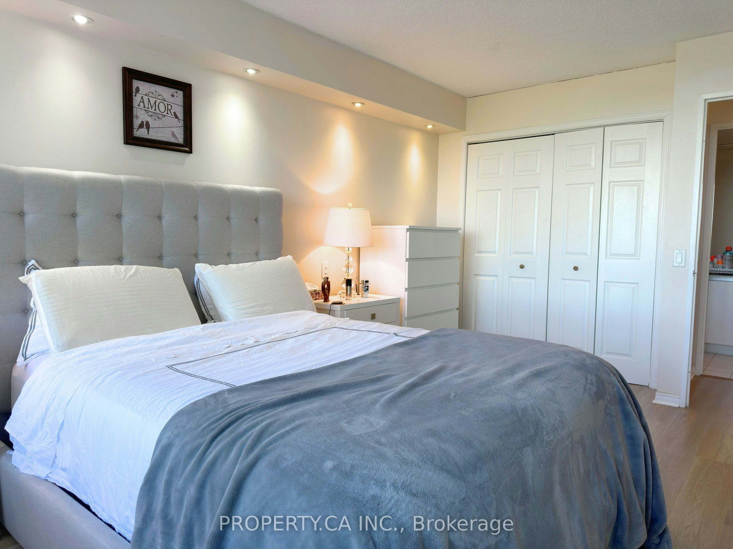 701-91 Townsgate Drive, Vaughan, ON, L4J 8E8 - 14