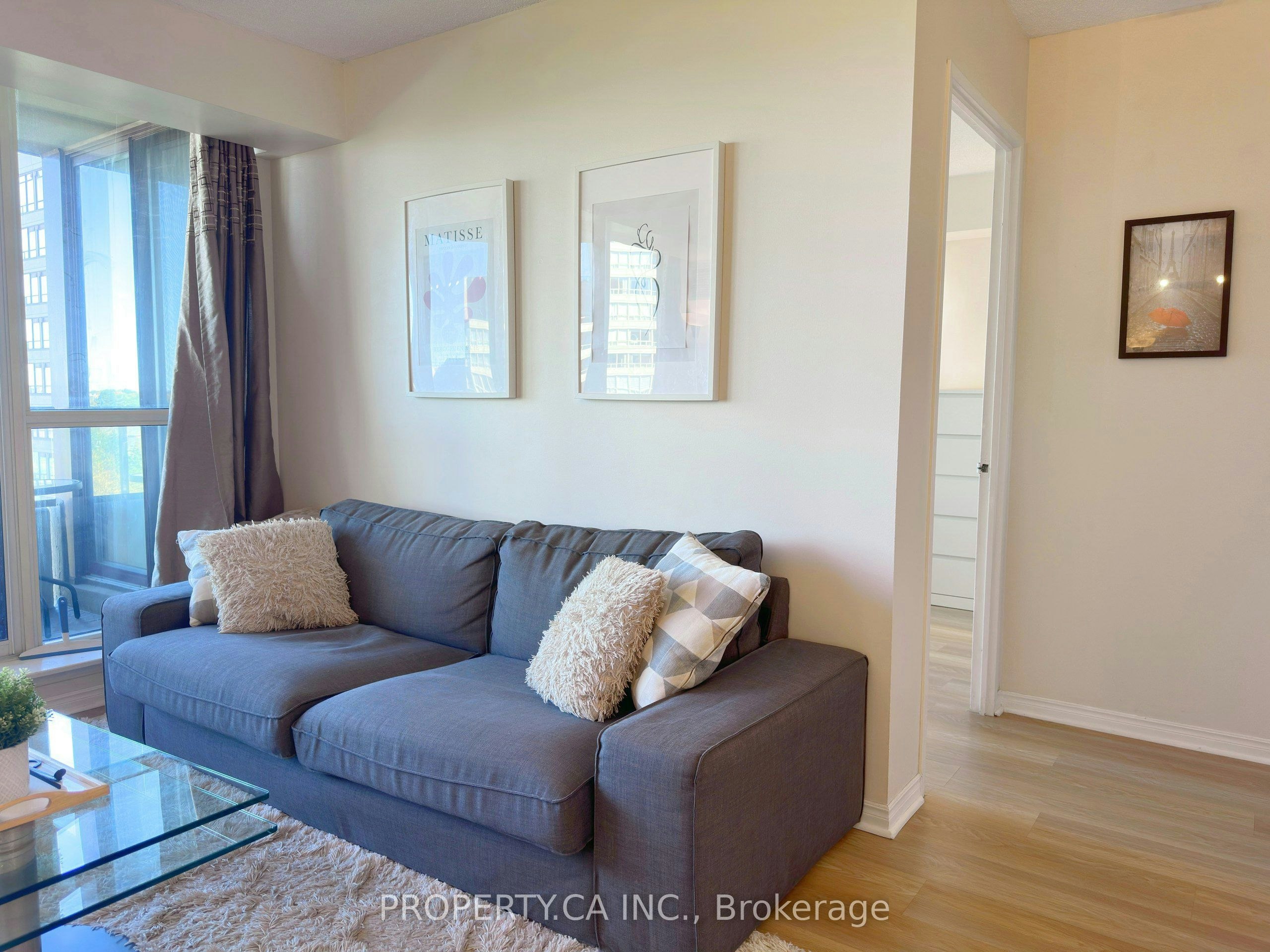 701-91 Townsgate Drive, Vaughan, ON, L4J 8E8 - 4