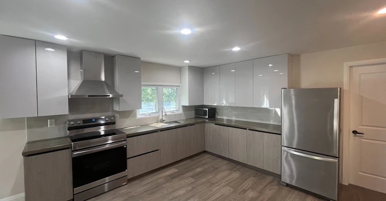 379 The Queensway South N/A, Georgina, ON, L4P 2C4 - 2