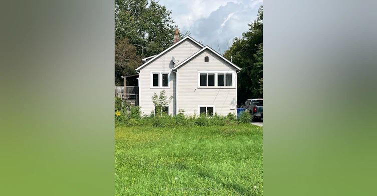 379 The Queensway South N/A, Georgina, ON, L4P 2C4