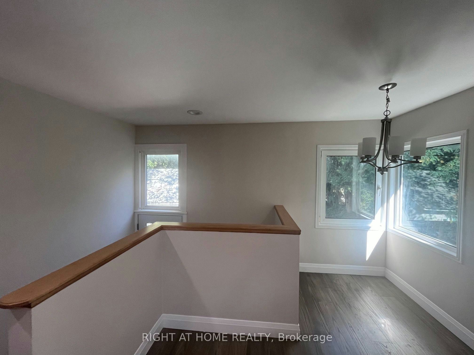 379 The Queensway South N/A, Georgina, ON, L4P 2C4 - 5