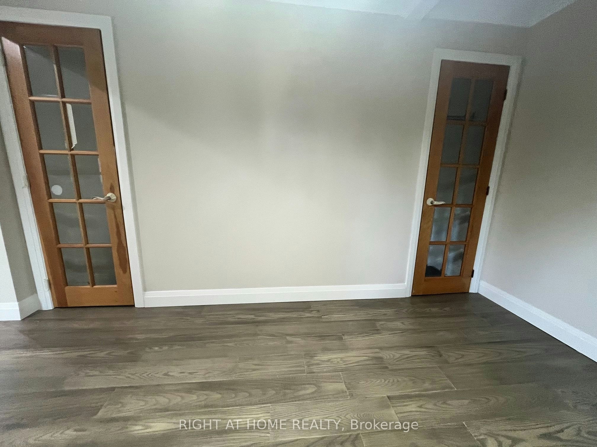 379 The Queensway South N/A, Georgina, ON, L4P 2C4 - 9