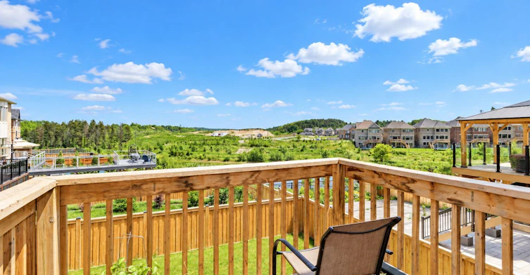59 Hydrangea Hollow, East Gwillimbury, ON, L9N 0T1 - 18