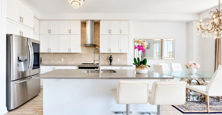 59 Hydrangea Hollow, East Gwillimbury, ON, L9N 0T1 - 5