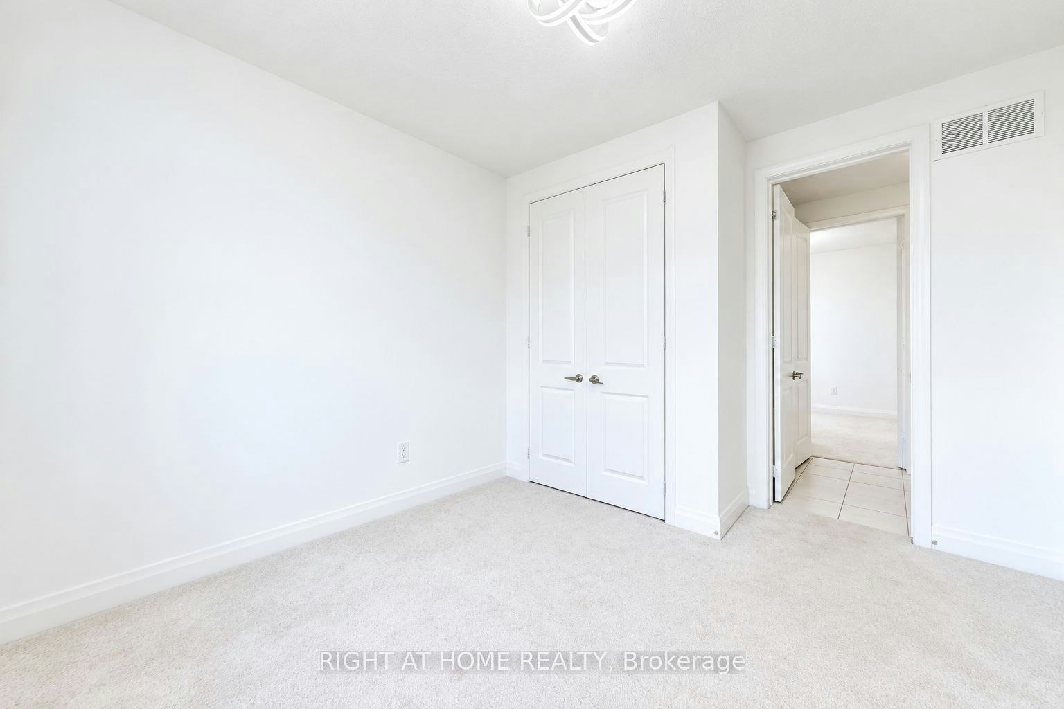 59 Hydrangea Hollow, East Gwillimbury, ON, L9N 0T1 - 14
