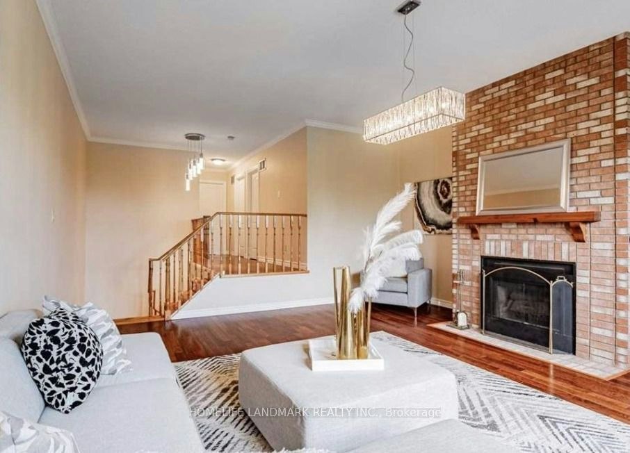 49 Chelwood Drive, Vaughan, ON, L4J 7J1 - 7