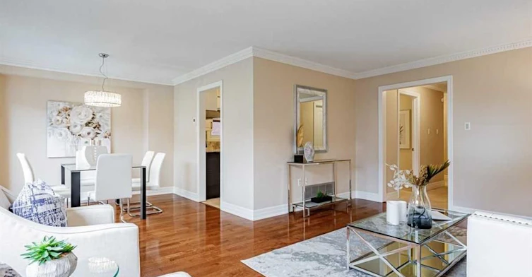49 Chelwood Drive, Vaughan, ON, L4J 7J1 - 4