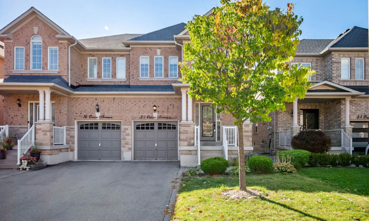 38 Orion Avenue