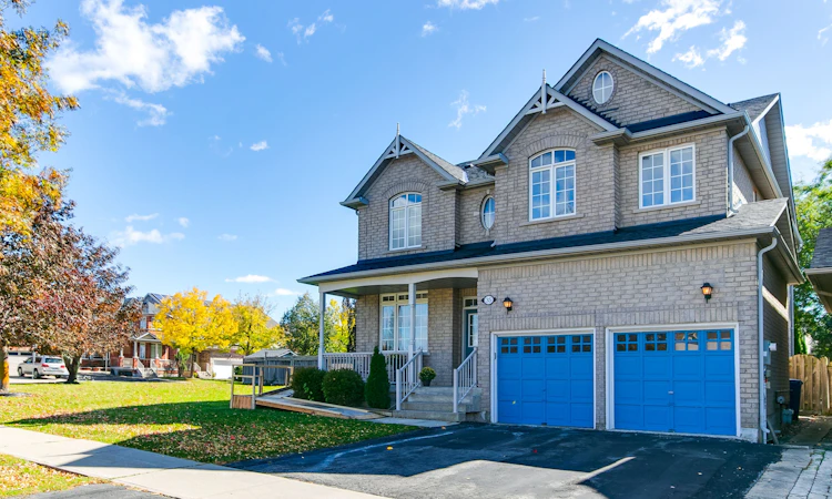 35 Hartwell Way