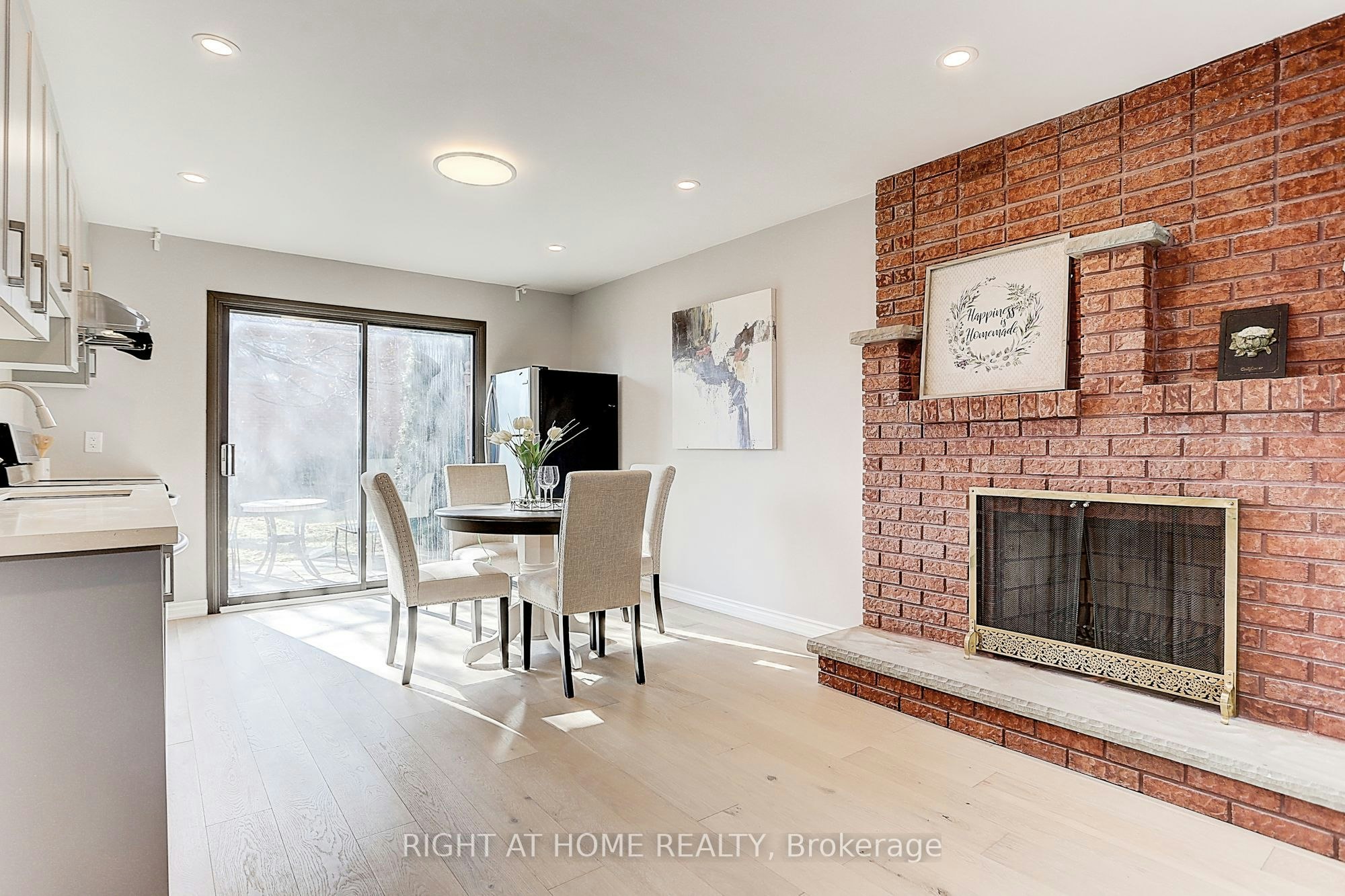 Ground Unit-87 Stockdale Crescent, Richmond Hill, ON, L4C 3T1 - 4