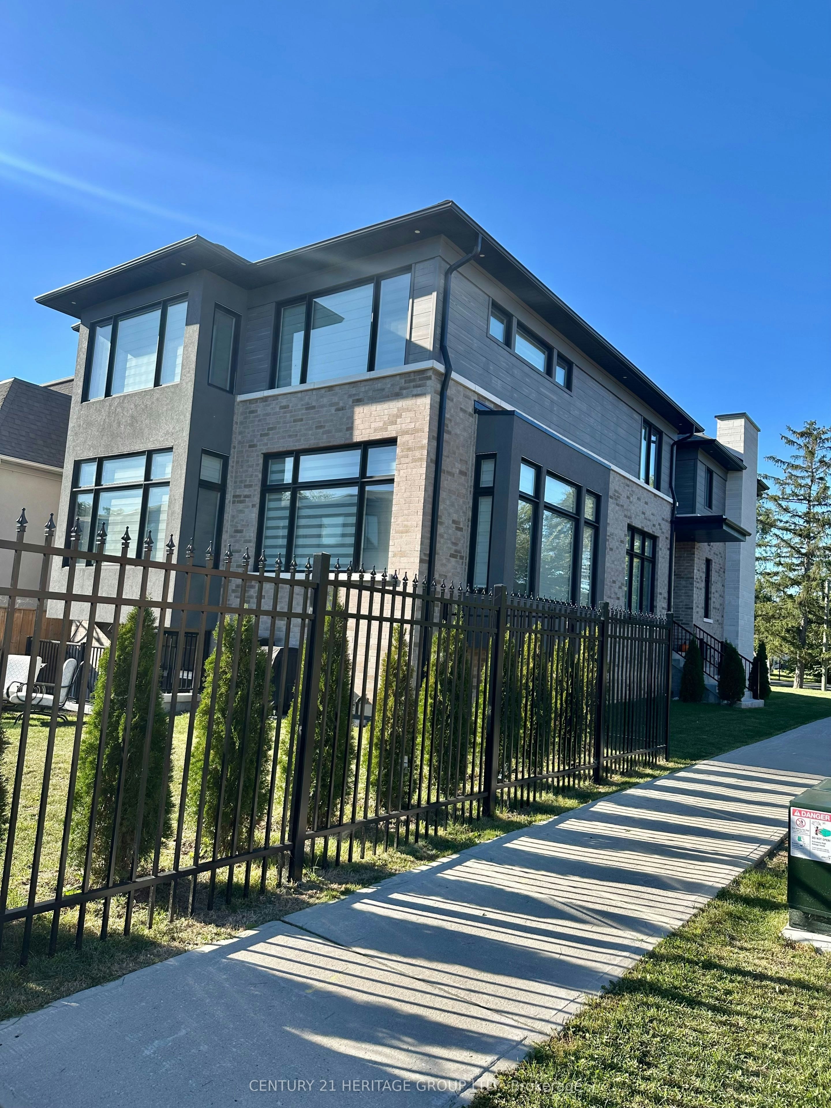 251 Oxford Street, Richmond Hill, ON, L4C 7V7 - 46
