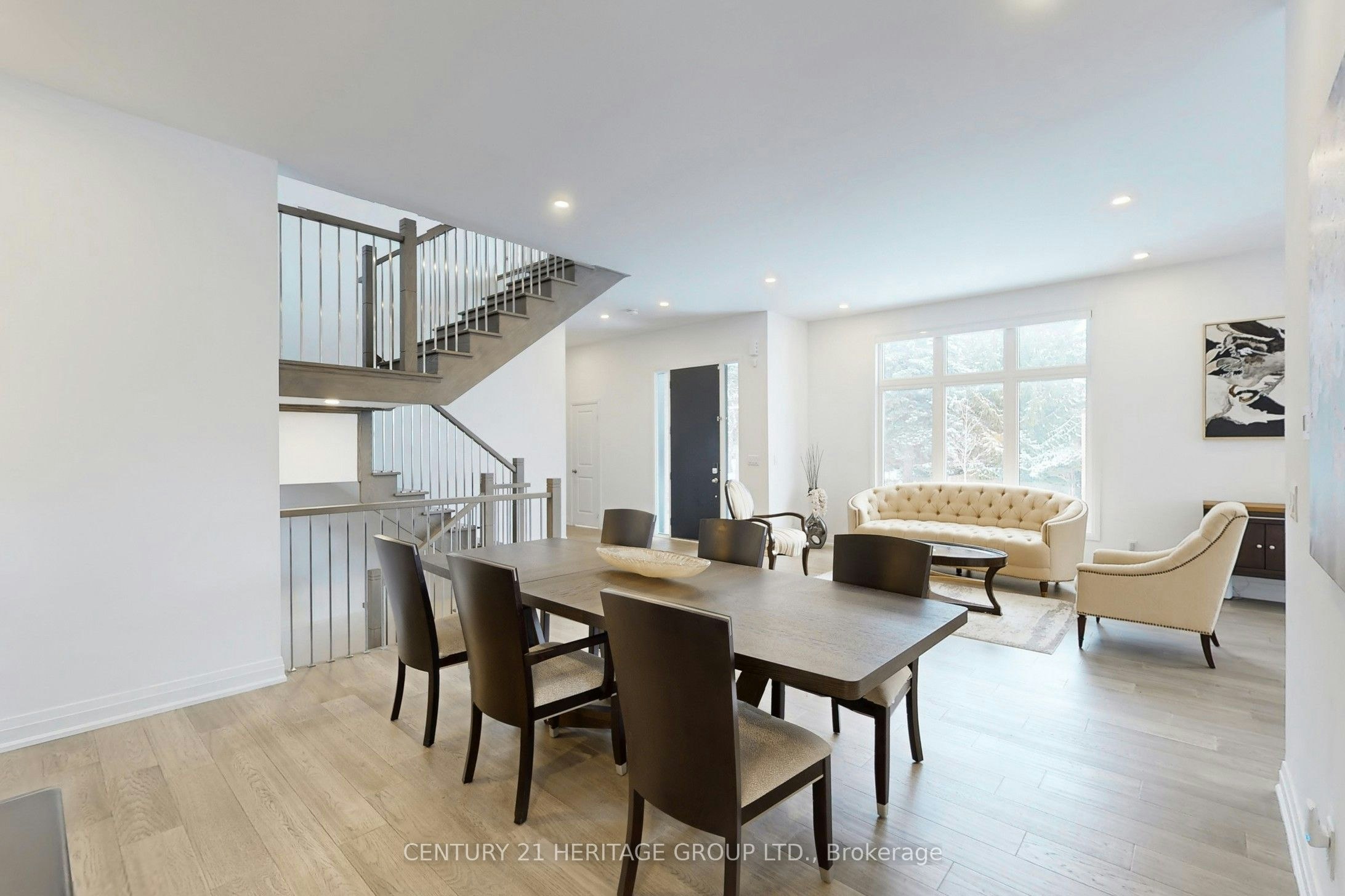 251 Oxford Street, Richmond Hill, ON, L4C 7V7 - 4