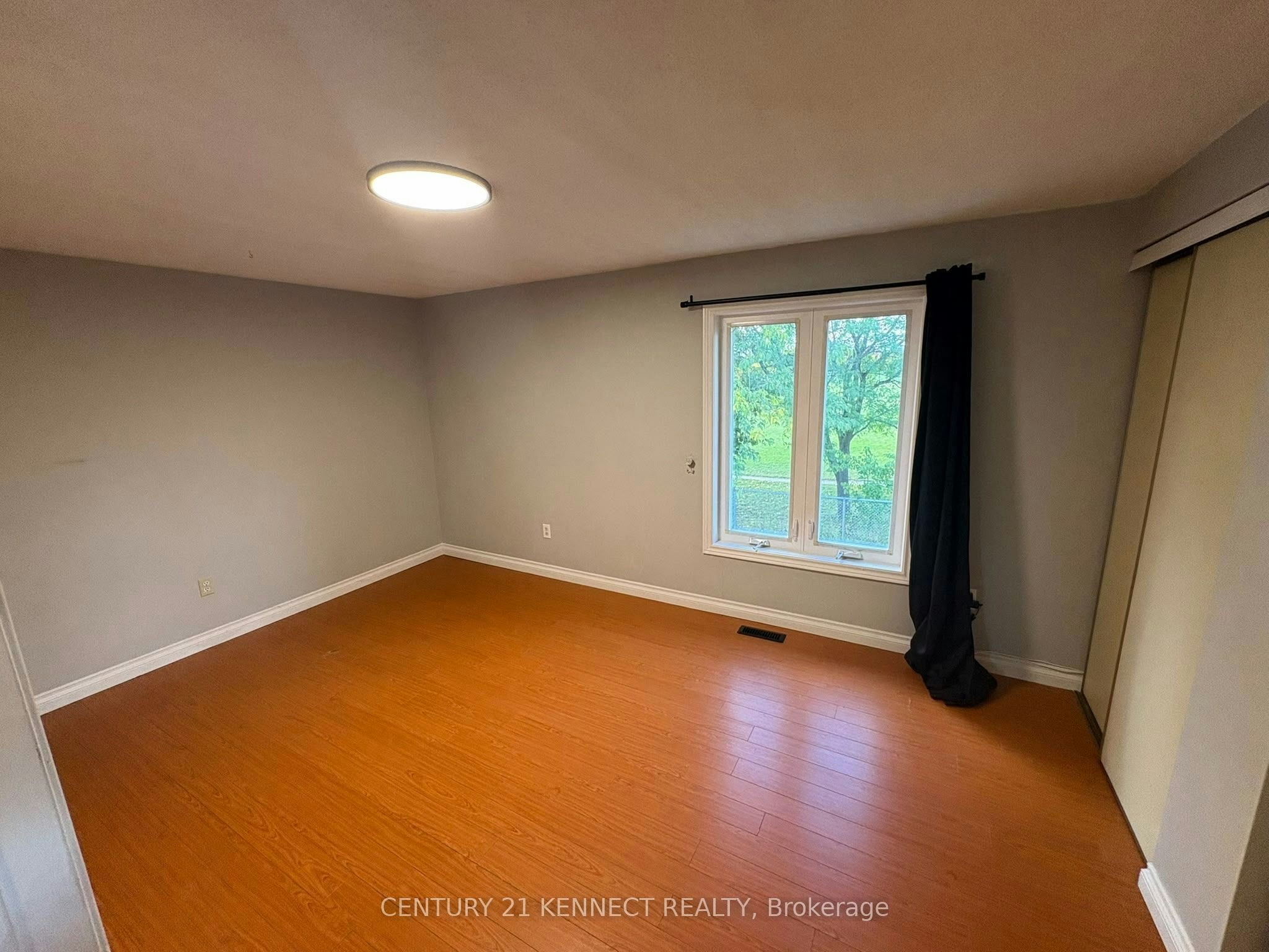 68 Larksmere Court, Markham, ON, L3R 3R1 - 9