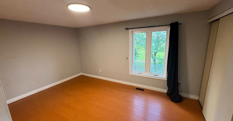 68 Larksmere Court, Markham, ON, L3R 3R1 - 9