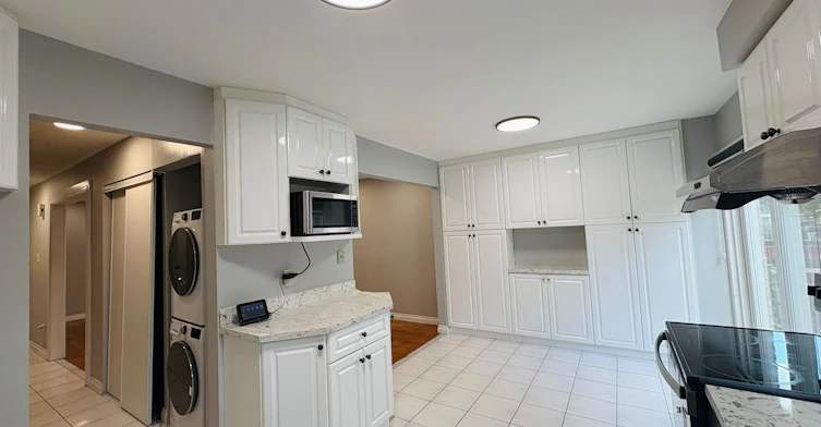 68 Larksmere Court, Markham, ON, L3R 3R1 - 5