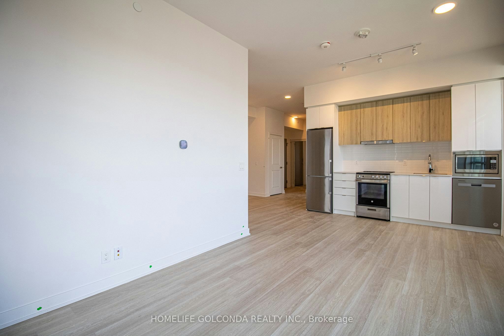 2507-30 Upper Mall Way, Vaughan, ON, L4J 0L7 - 33