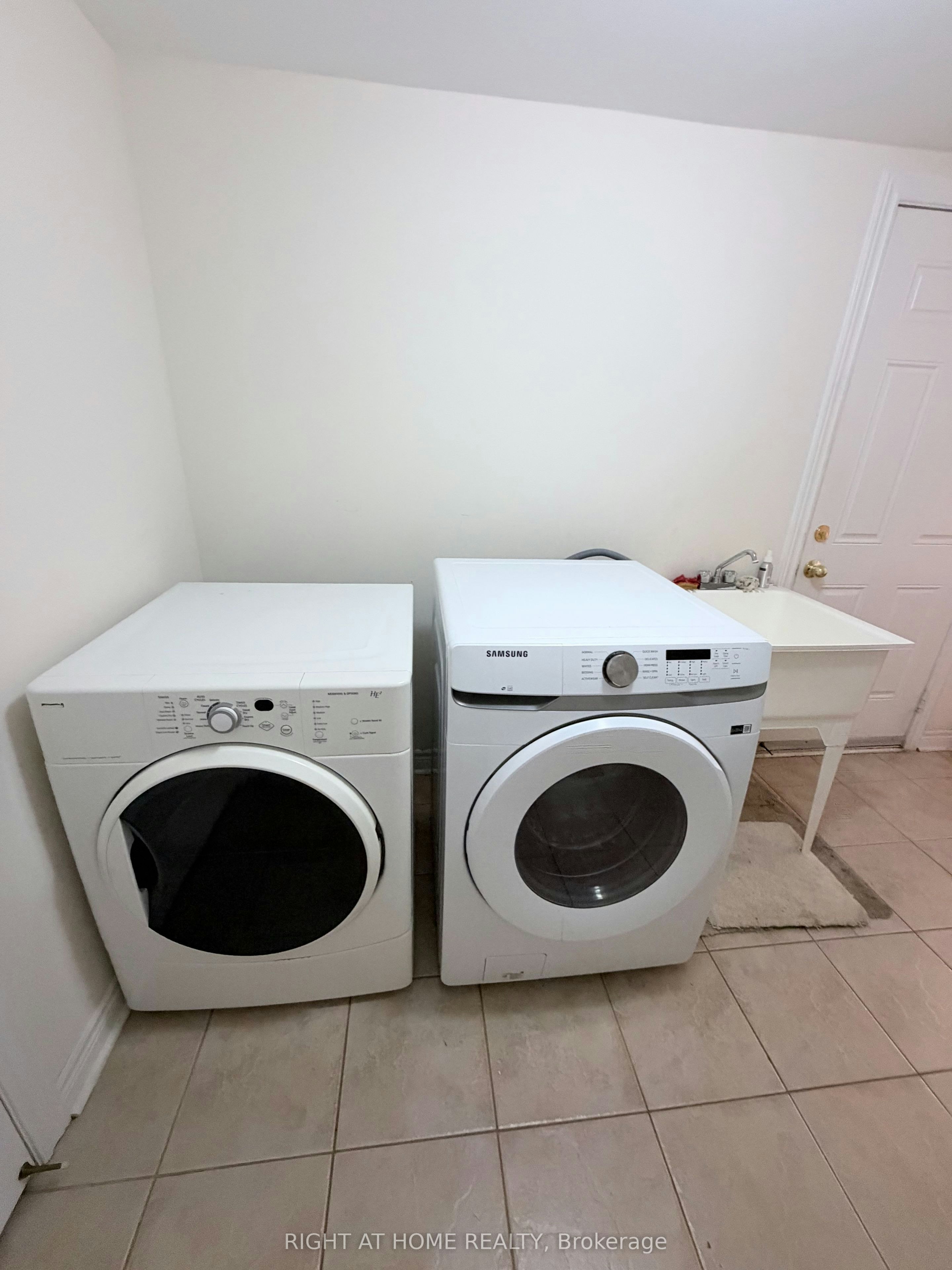 14 Maybole Road, Markham, ON, L6E 1Y7 - 14