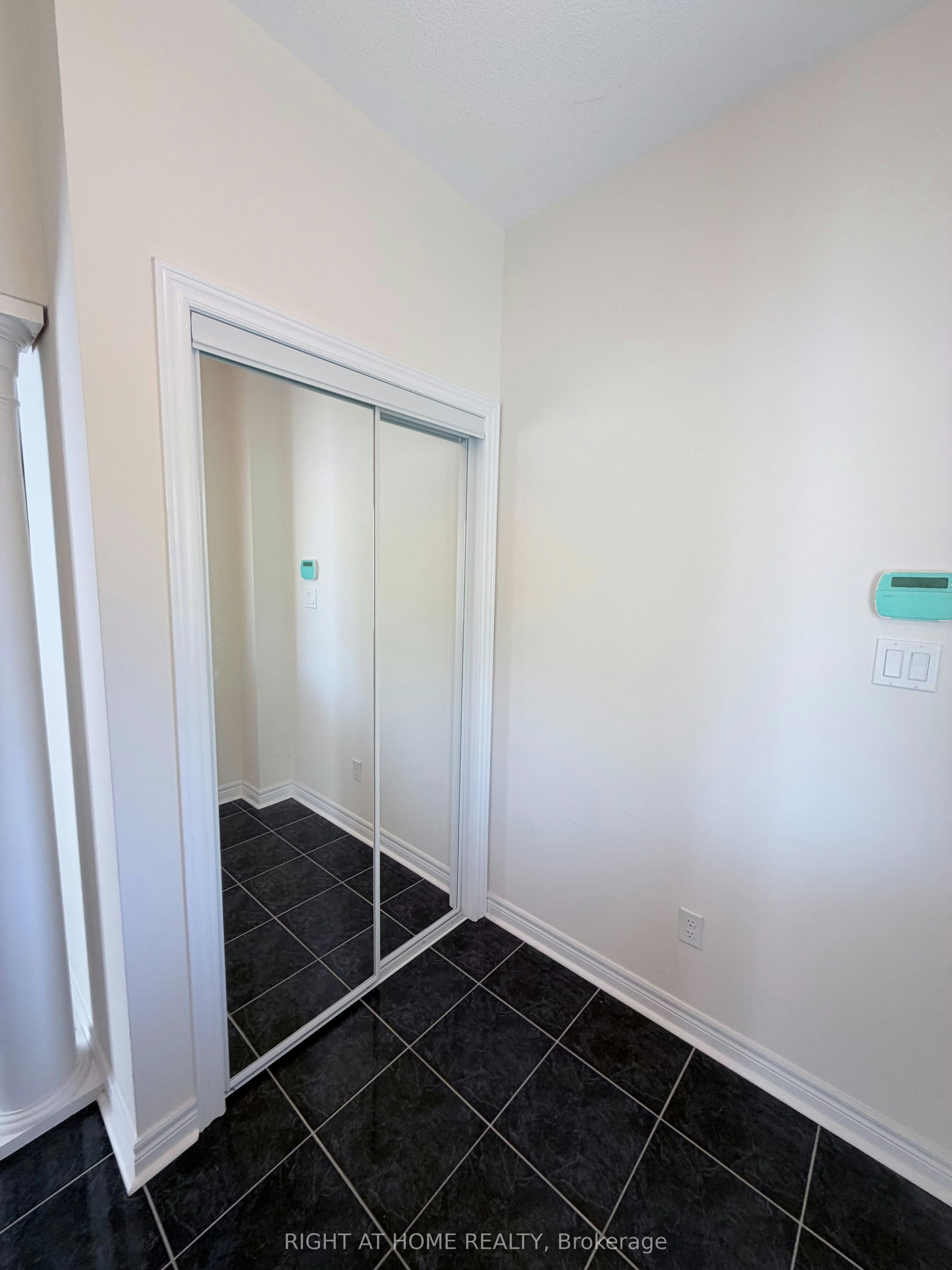 14 Maybole Road, Markham, ON, L6E 1Y7 - 3