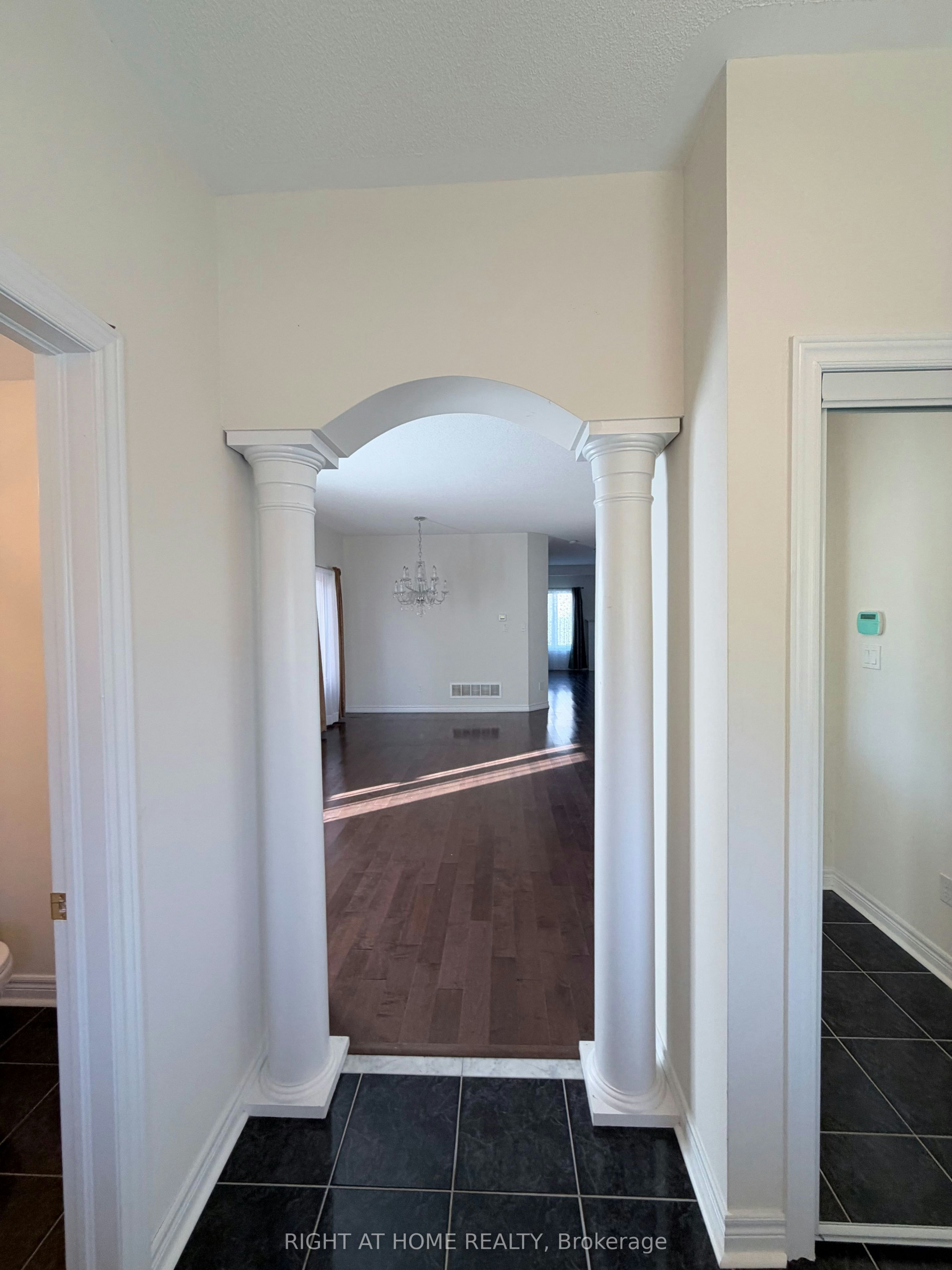 14 Maybole Road, Markham, ON, L6E 1Y7 - 4