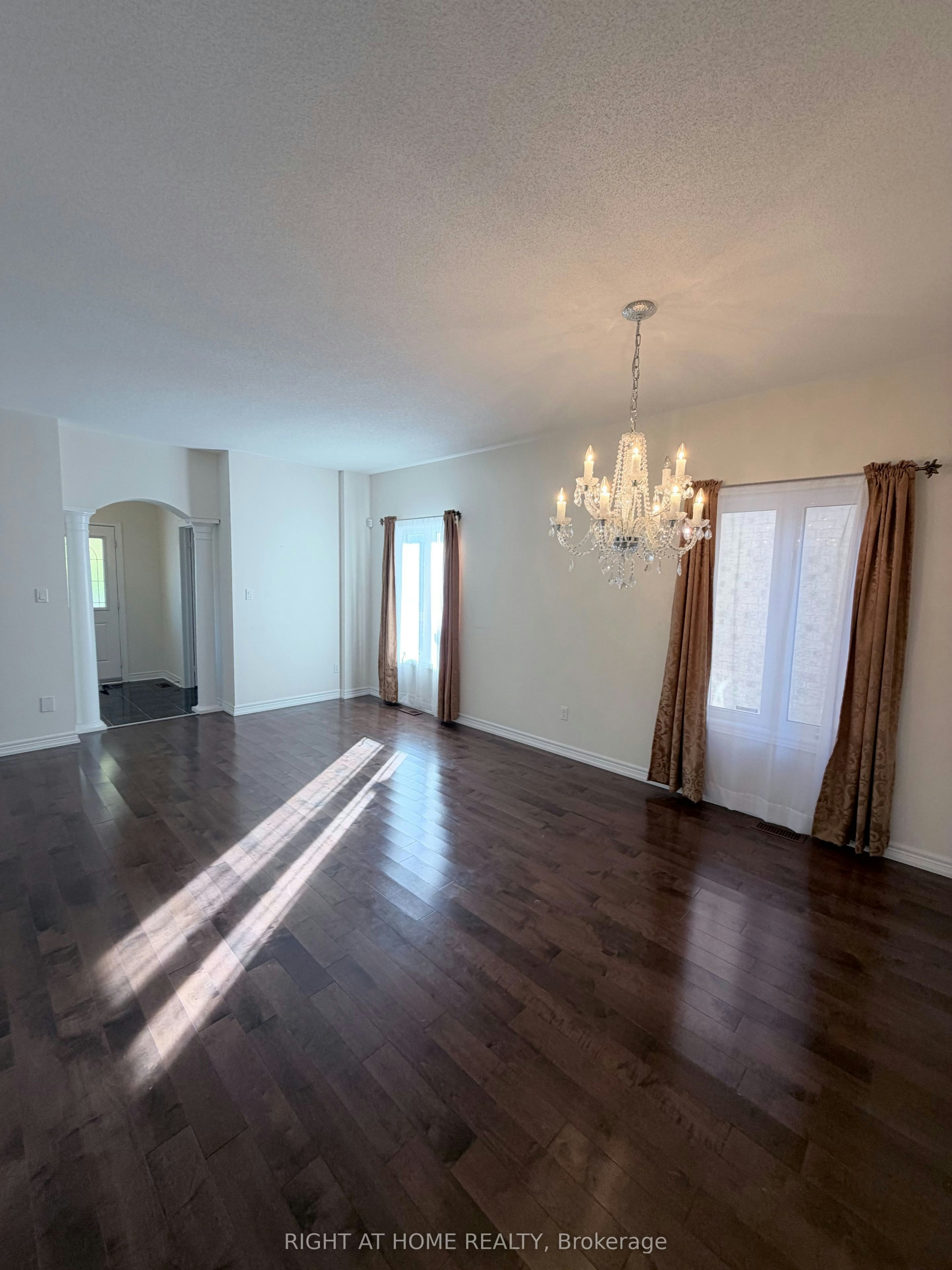 14 Maybole Road, Markham, ON, L6E 1Y7 - 6