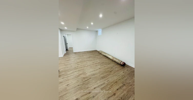Basement-52 Foley Crescent, Vaughan, ON, L6A 4Y8 - 7