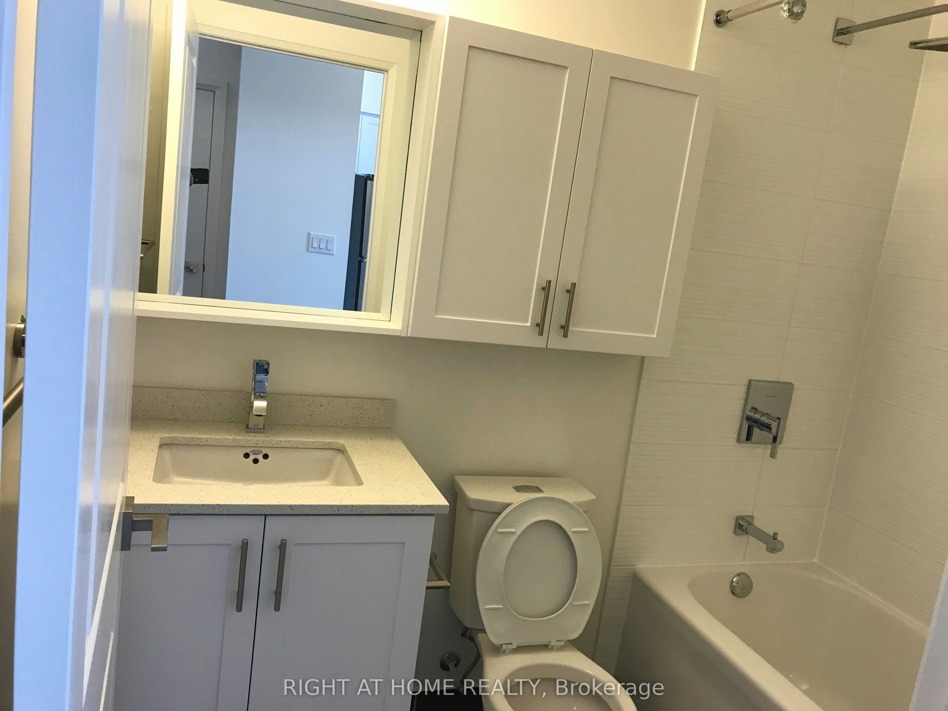 2909-3700 Highway 7 N/A, Vaughan, ON, L4L 0G8 - 11