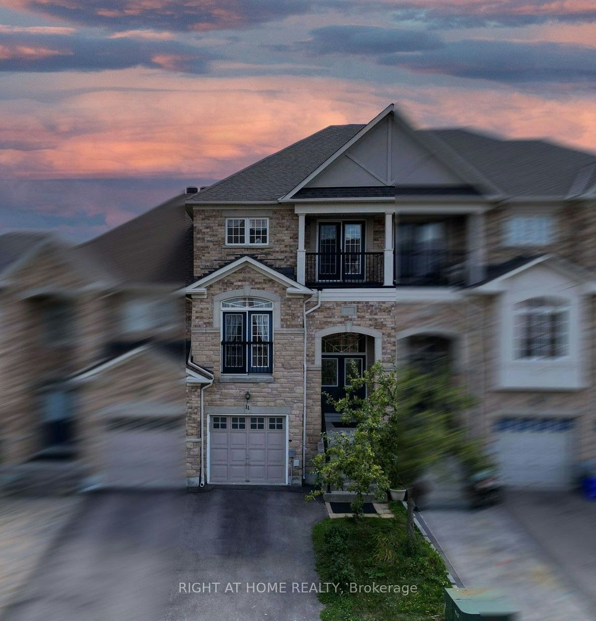 11 Littleriver Court, Vaughan, ON, L6A 0K4