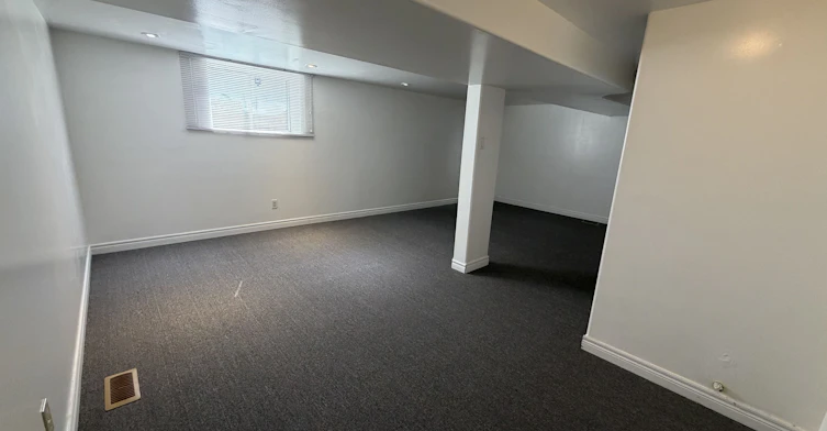 lower-43 Walter Avenue, Newmarket, ON, L3Y 2T2 - 7