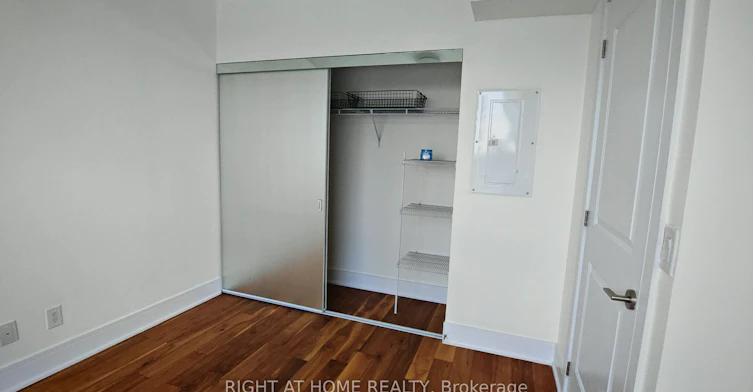 715-9199 Yonge Street, Richmond Hill, ON, L4C 1H7 - 5