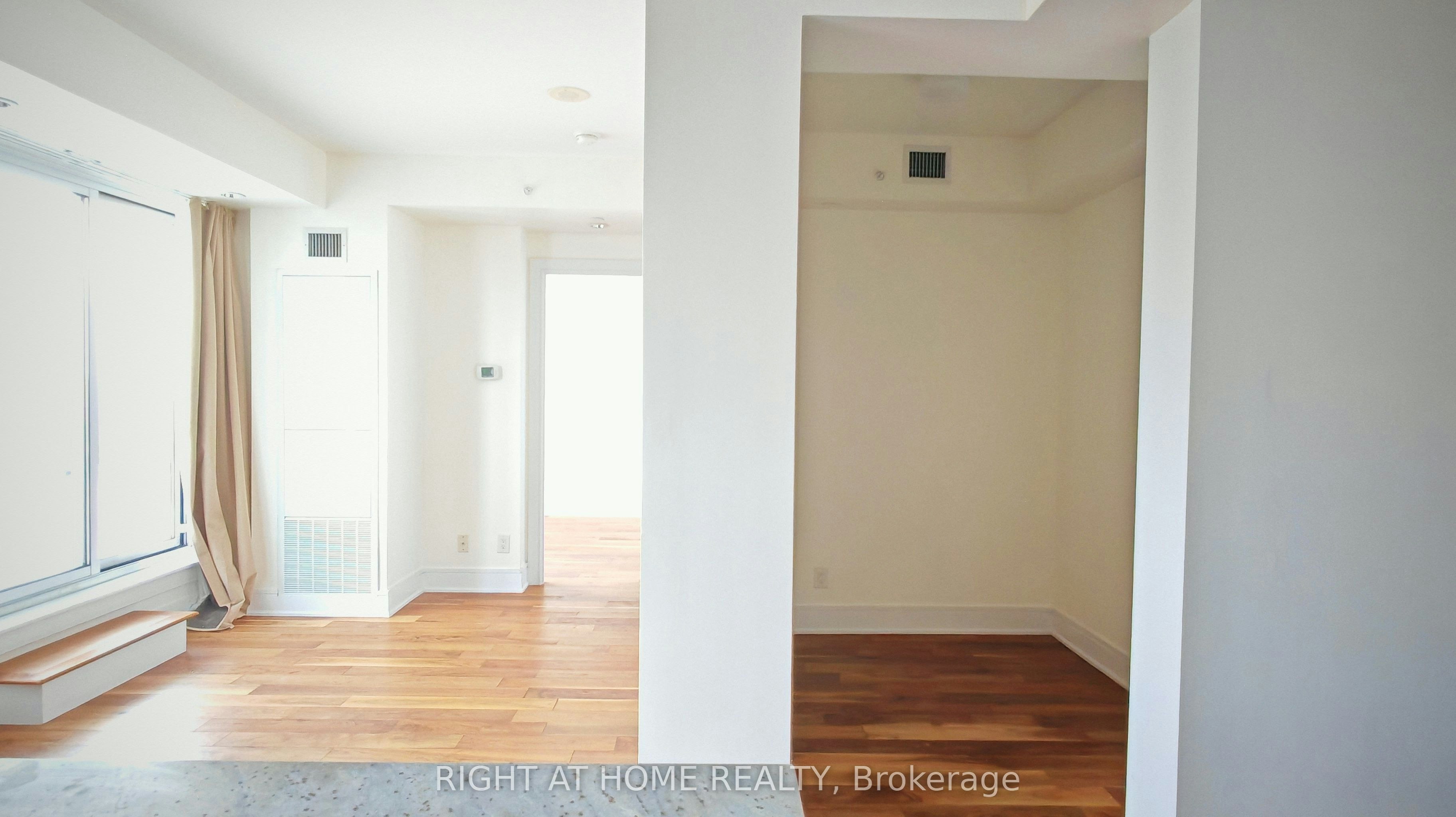 715-9199 Yonge Street, Richmond Hill, ON, L4C 1H7 - 12