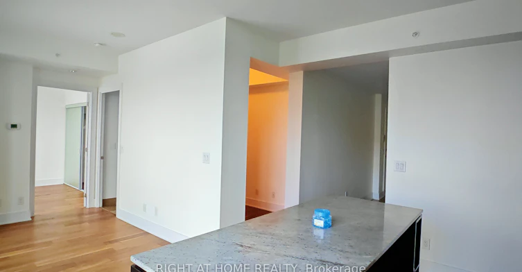 715-9199 Yonge Street, Richmond Hill, ON, L4C 1H7 - 11