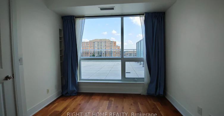 715-9199 Yonge Street, Richmond Hill, ON, L4C 1H7 - 4