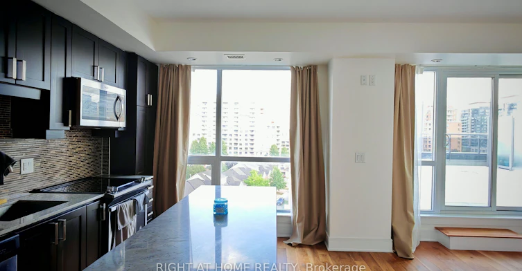 715-9199 Yonge Street, Richmond Hill, ON, L4C 1H7 - 6