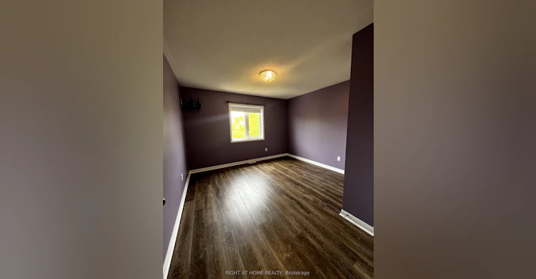 Unit 1-116 Maplewood Drive, Essa, ON, L0M 1B4 - 11