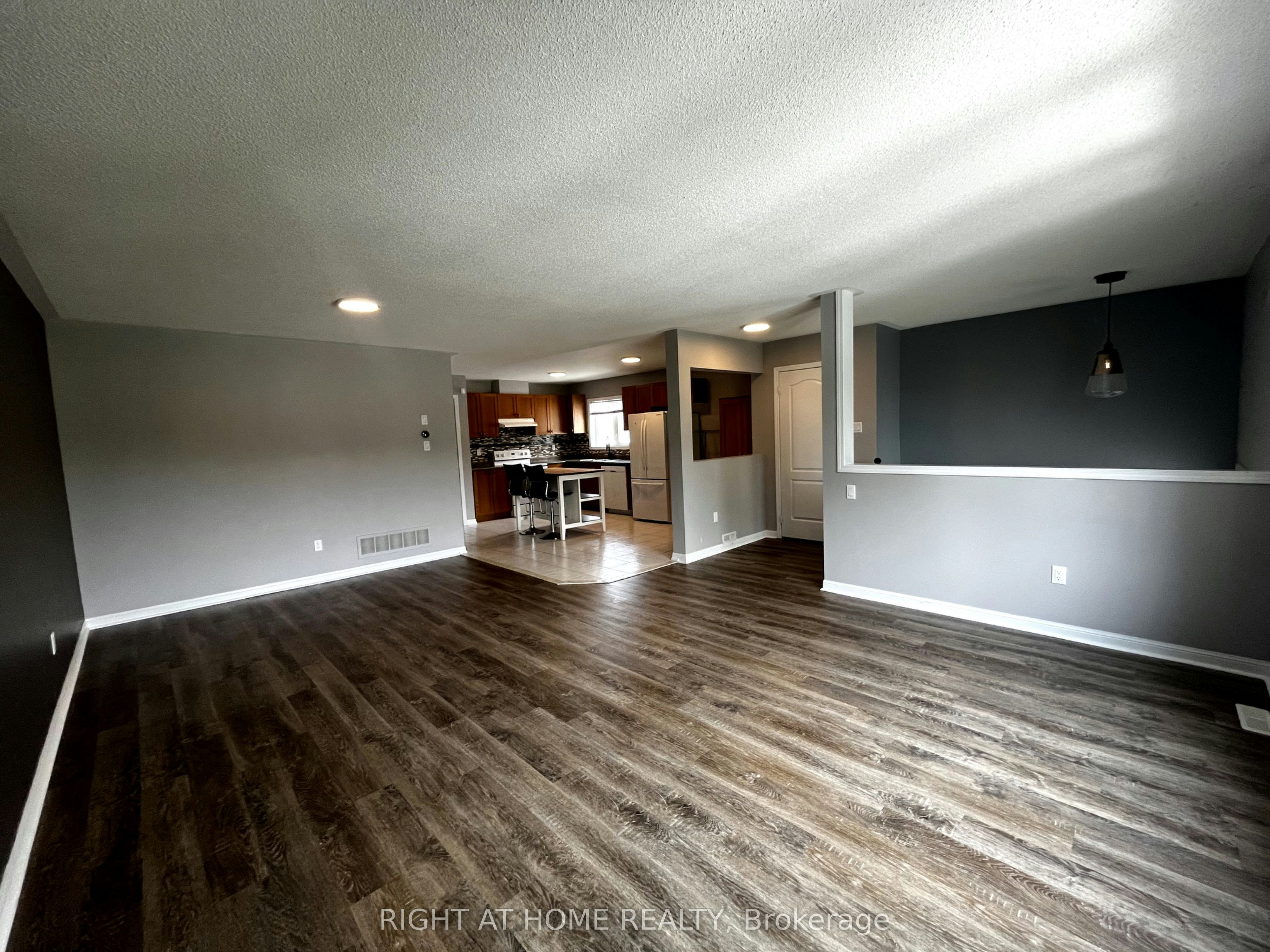 Unit 1-116 Maplewood Drive, Essa, ON, L0M 1B4 - 15