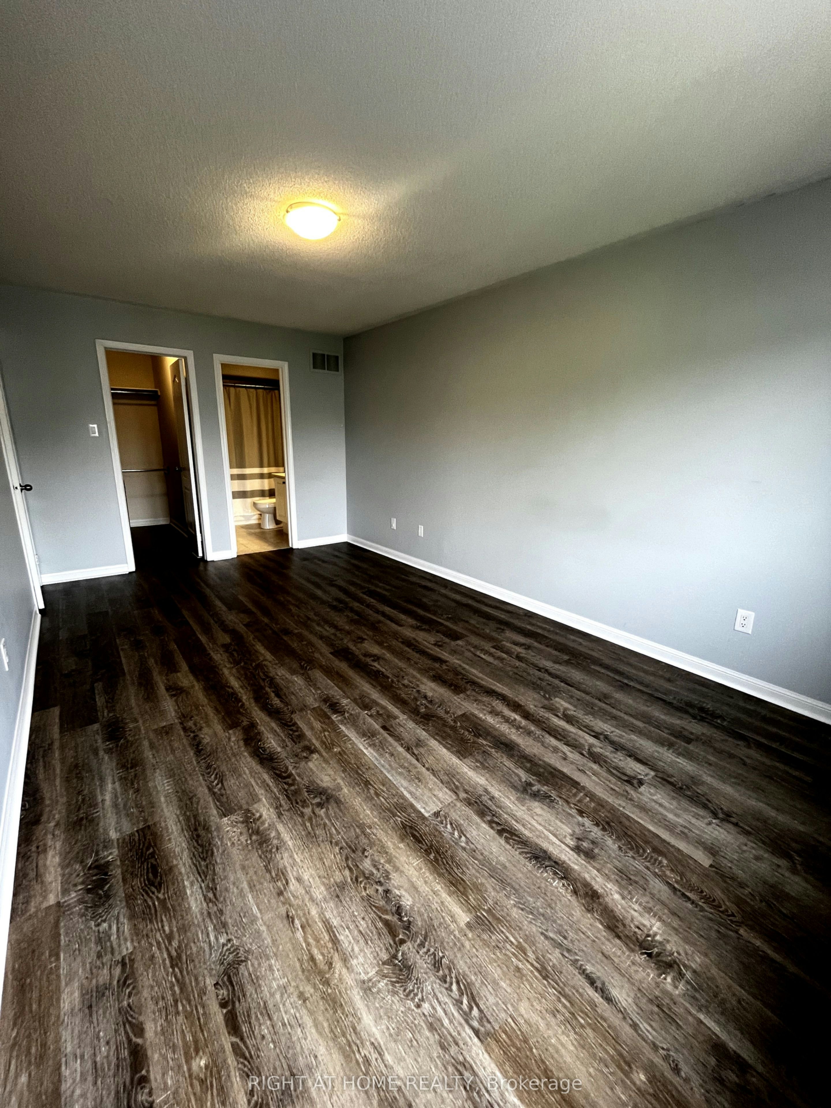 Unit 1-116 Maplewood Drive, Essa, ON, L0M 1B4 - 7