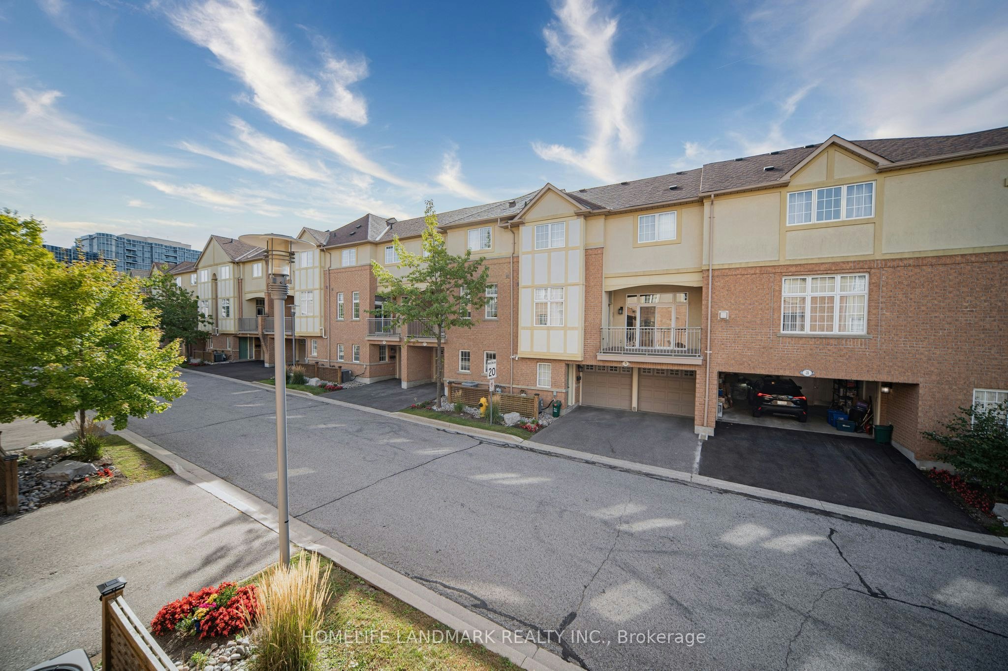 4 Legends Way, Markham, ON, L3R 6B2 - 11
