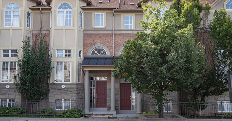 4 Legends Way, Markham, ON, L3R 6B2 - 4