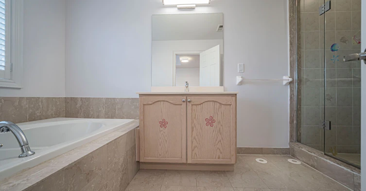 4 Legends Way, Markham, ON, L3R 6B2 - 35