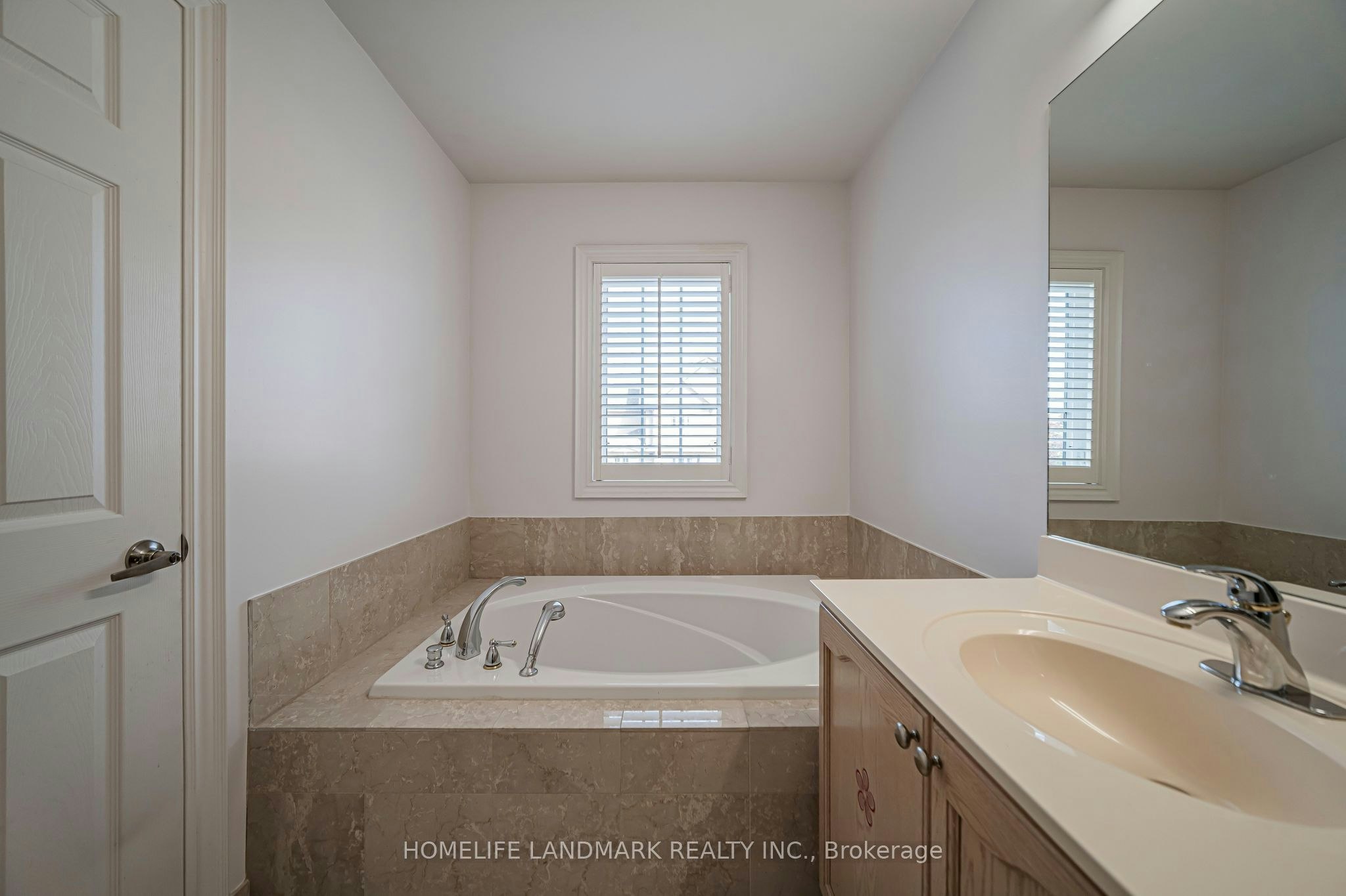 4 Legends Way, Markham, ON, L3R 6B2 - 36