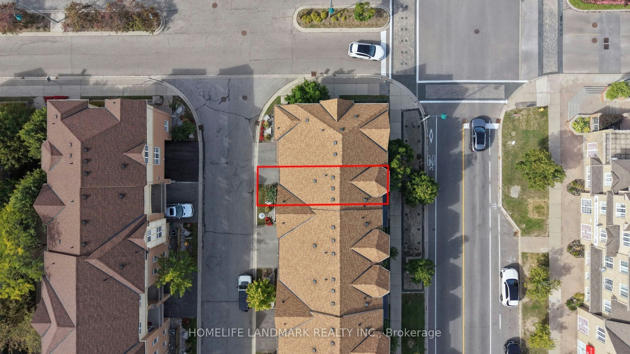 4 Legends Way, Markham, ON, L3R 6B2 - 2