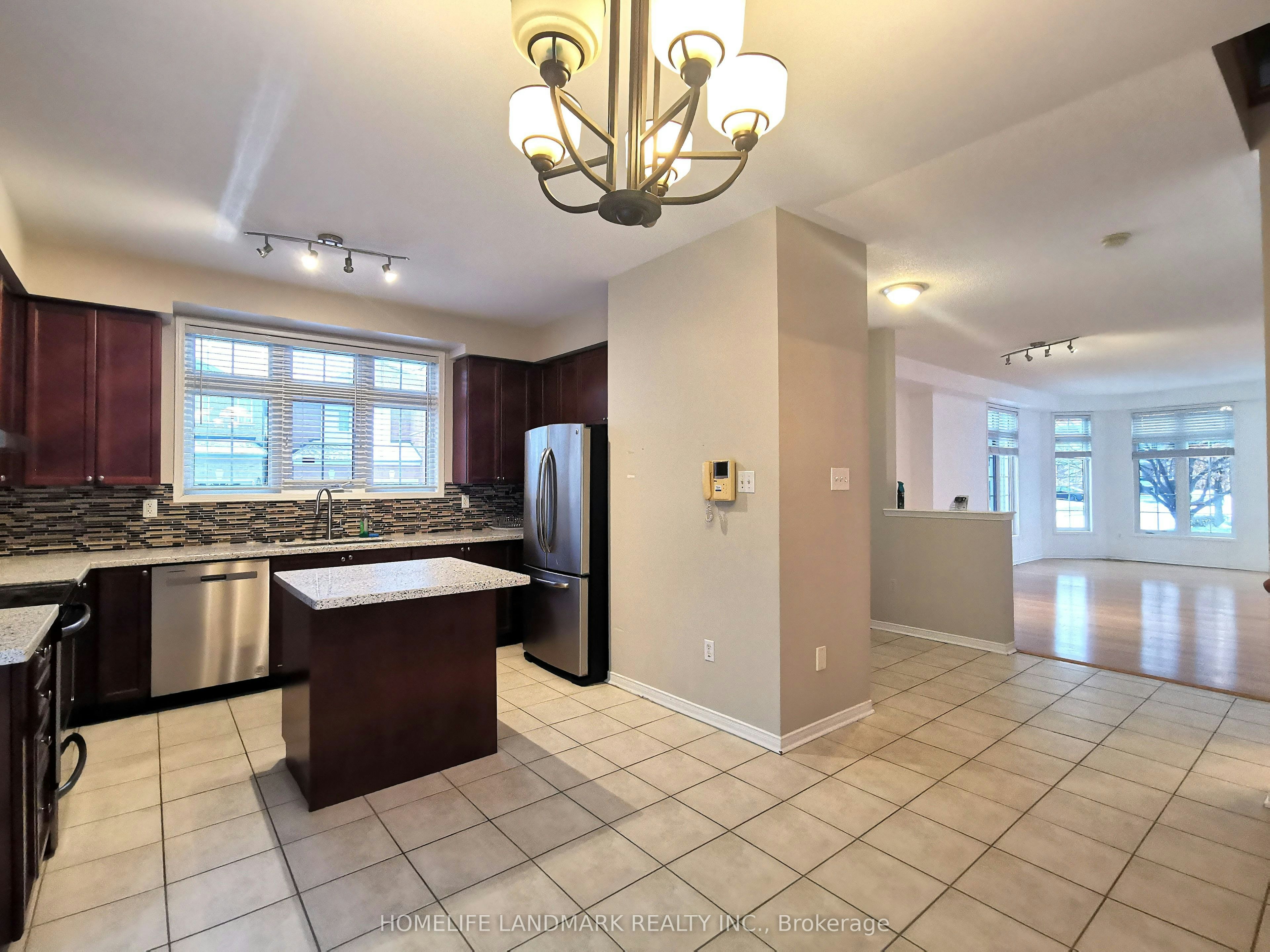 631 Fred Mclaren Boulevard, Markham, ON, L6E 1N4 - 9