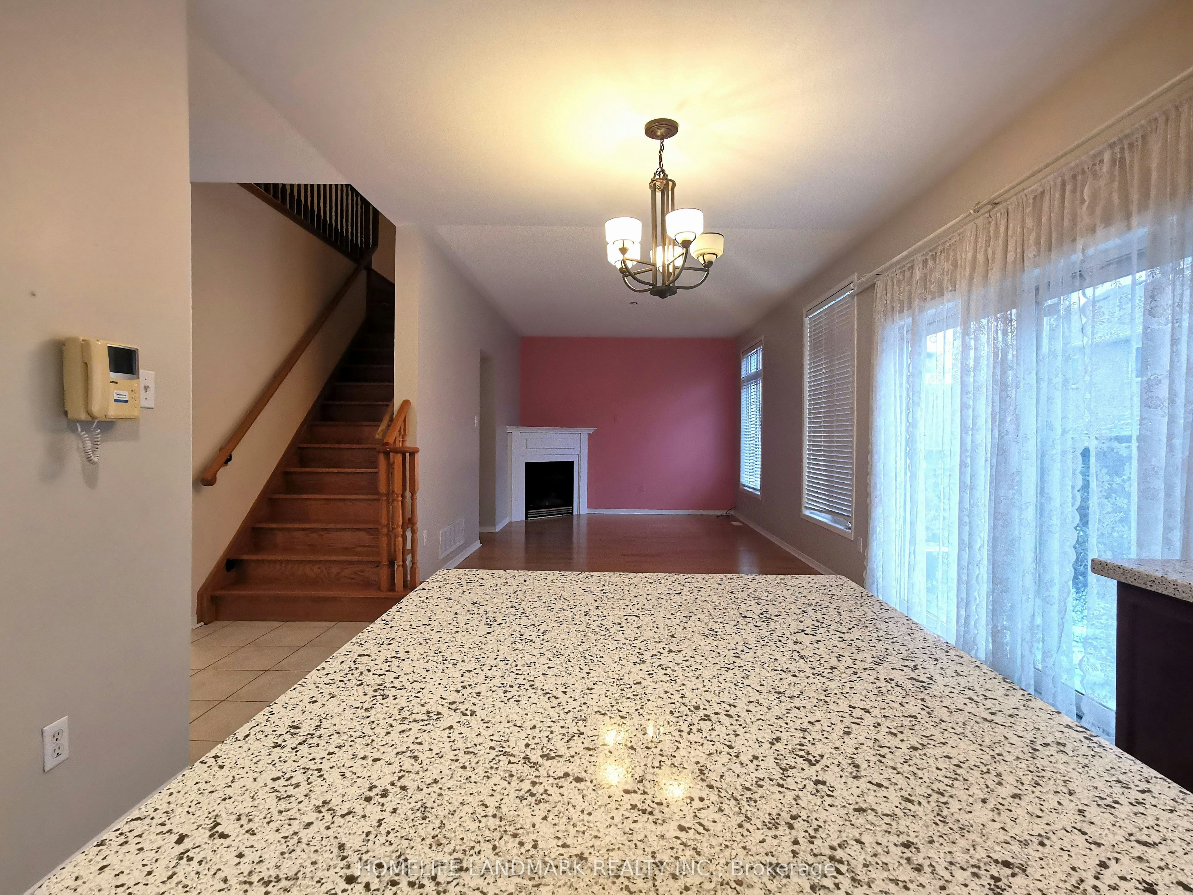 631 Fred Mclaren Boulevard, Markham, ON, L6E 1N4 - 6