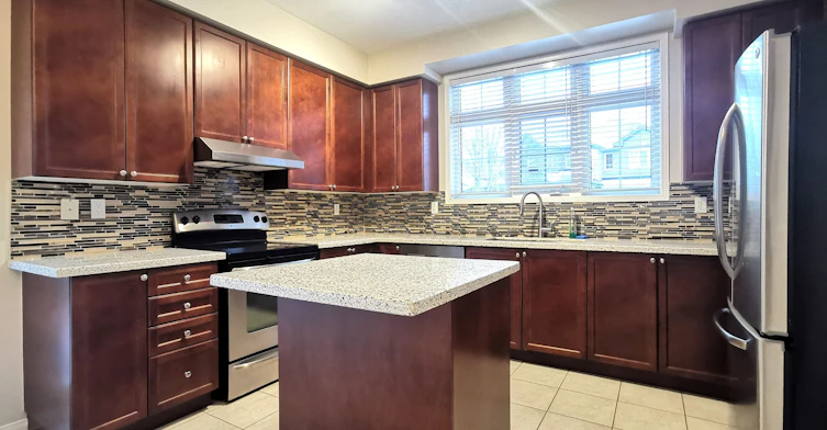 631 Fred Mclaren Boulevard, Markham, ON, L6E 1N4 - 4