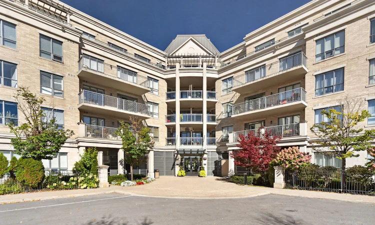 306-180 John Way W