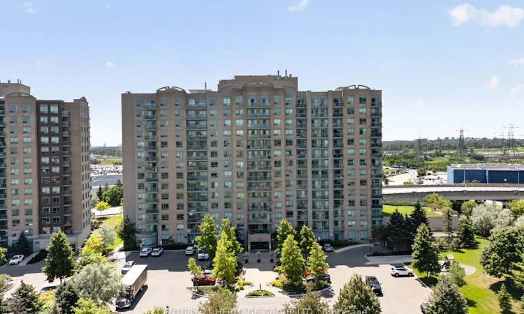 1017-39 Oneida Crescent
