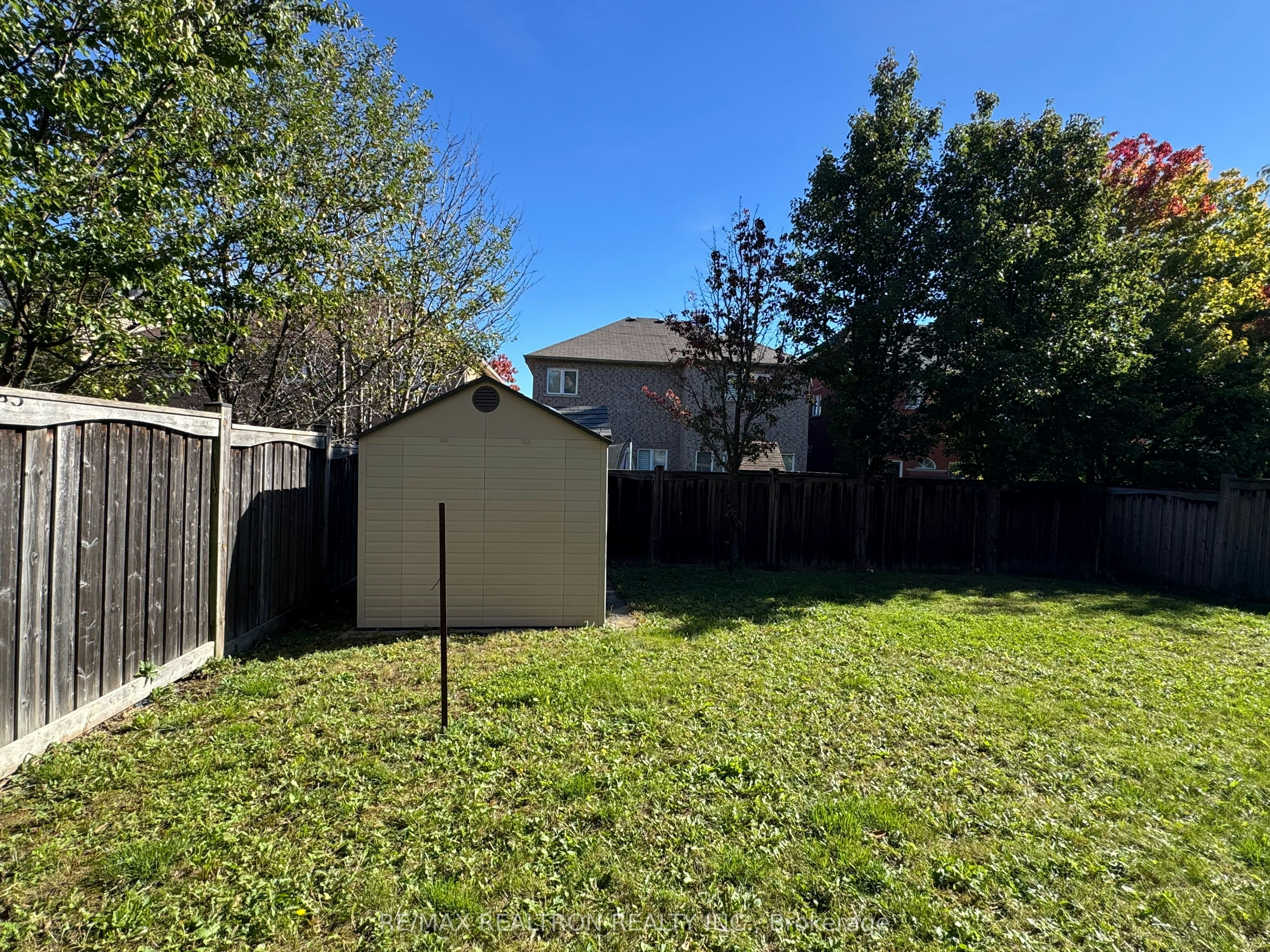 Bsmt-219 Bilbrough Street, Aurora, ON, L4G 7X1 - 16